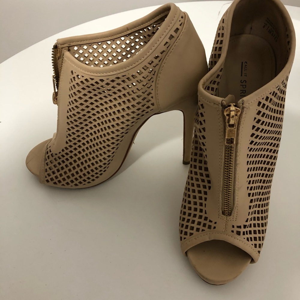 Call it Spring Lattice Heels